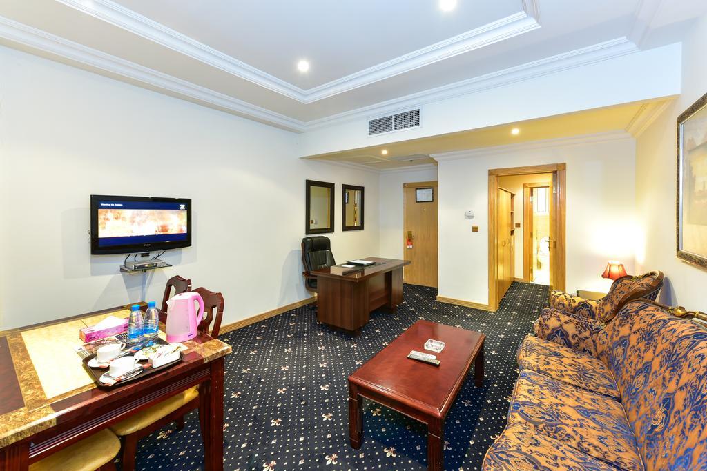 Cayam Hotel Doha Exterior foto
