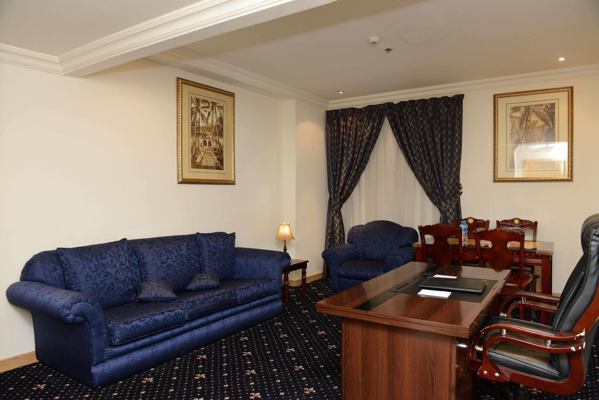 Cayam Hotel Doha Exterior foto
